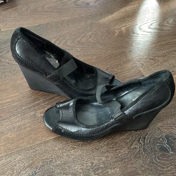 Nine West wedge Mary Jane peep toe - Picture 2 of 3